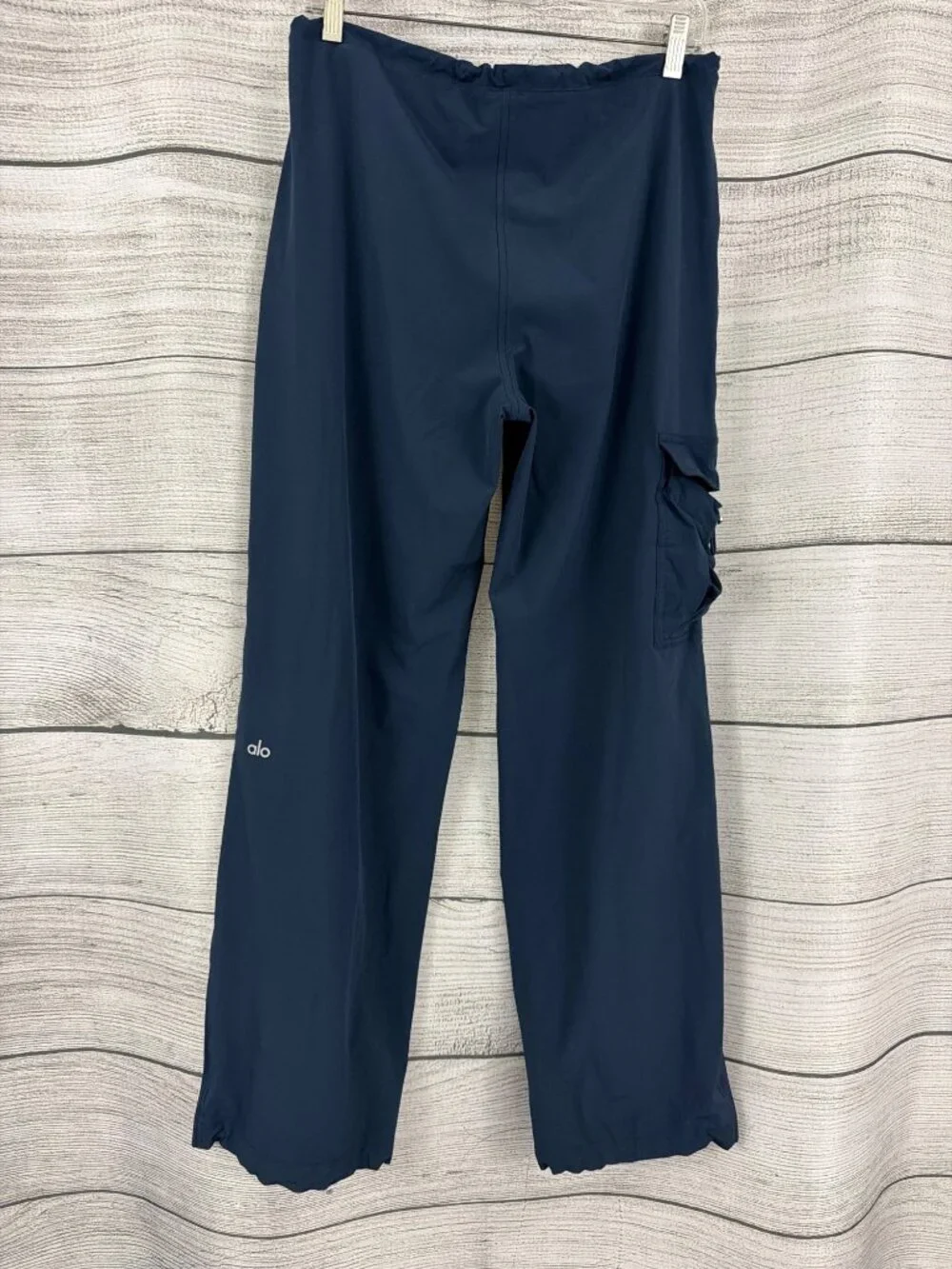 Alo Navy Low Rise Megastar Cargo Pant